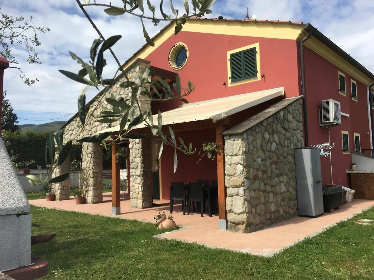 Casa vacanze Lunezia Villa Sarzana